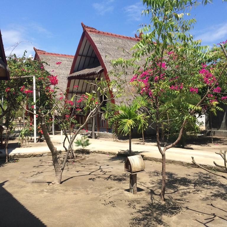 Balenta Bungalow Gili Meno Hotell Exteriör bild